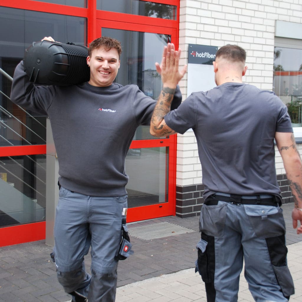 Hotfiber_Monteur, Techniker oder Quereinsteiger im Glasfaser-, Elektro- & Telekommunikationsausbau (m/w/d)_Stellenanzeige