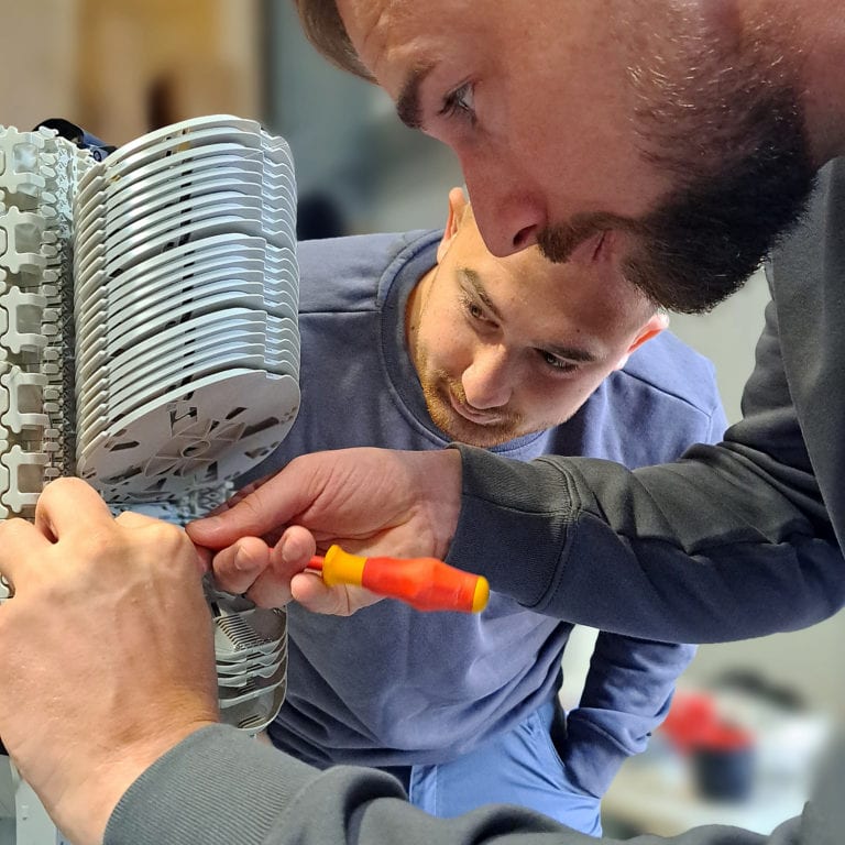 Glasfaser spleißen_Muffe_Mitarbeiterschulung